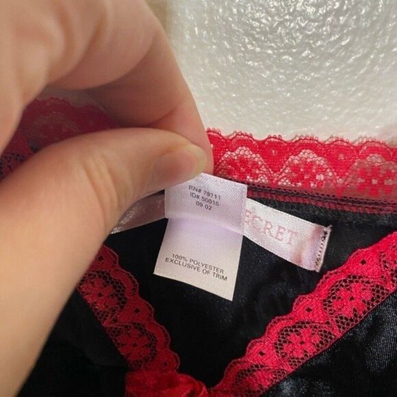 Vintage Victoria’s Secret Y2k 2000s Black Slip Dress Lingerie Embroidered floral - Picture 7 of 10